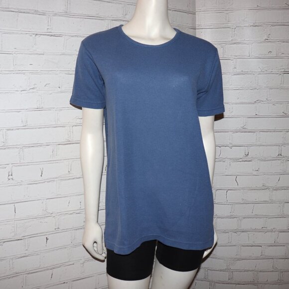 🔵👕 Retro Blue Tee · Basic Editions · Size M · Everyday Essential - Picture 3 of 6
